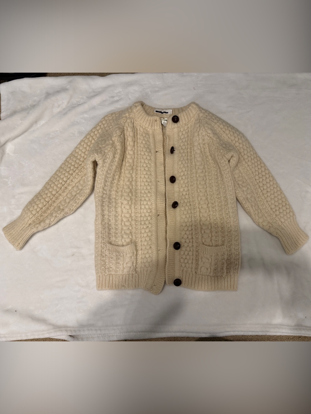 Women’s 100% pure new wool Cream Cable-Knit Button Cardigan Sweater